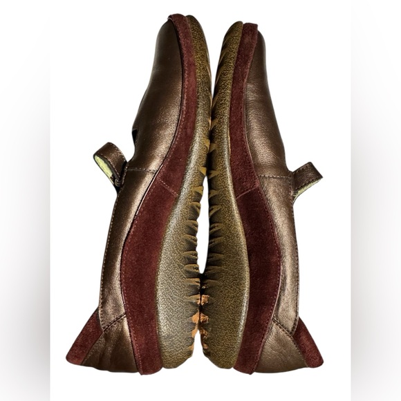 NAOT Women’s Matai Swirl Brown and Bronze Leather Mary Jane’s - EU 39 - Picture 4 of 6